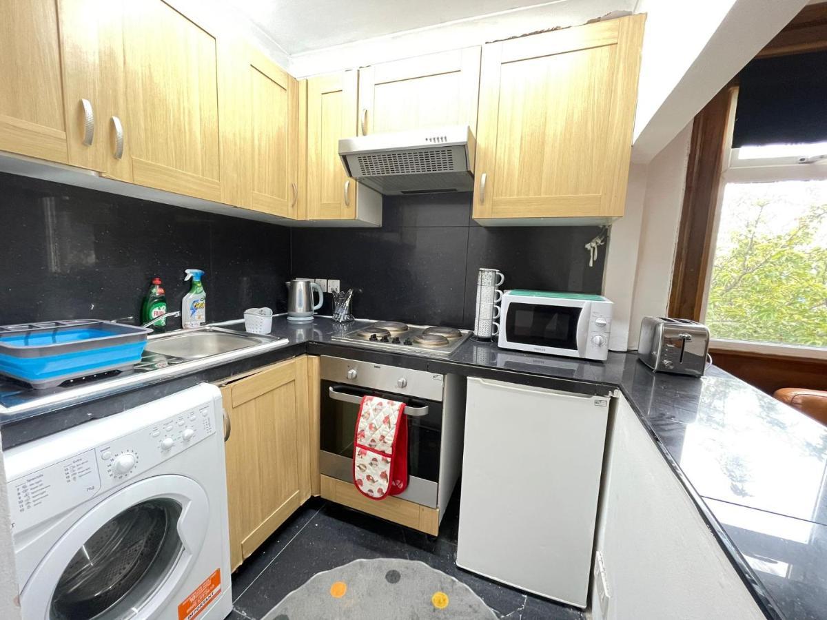 Private Double Room In Stratford London Exteriör bild